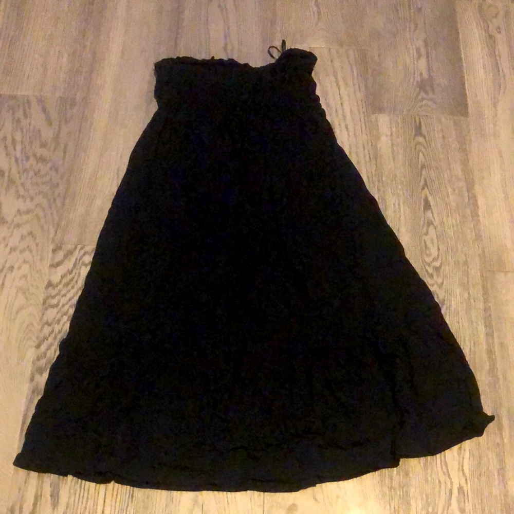 Express Strapless Dress in black in size S